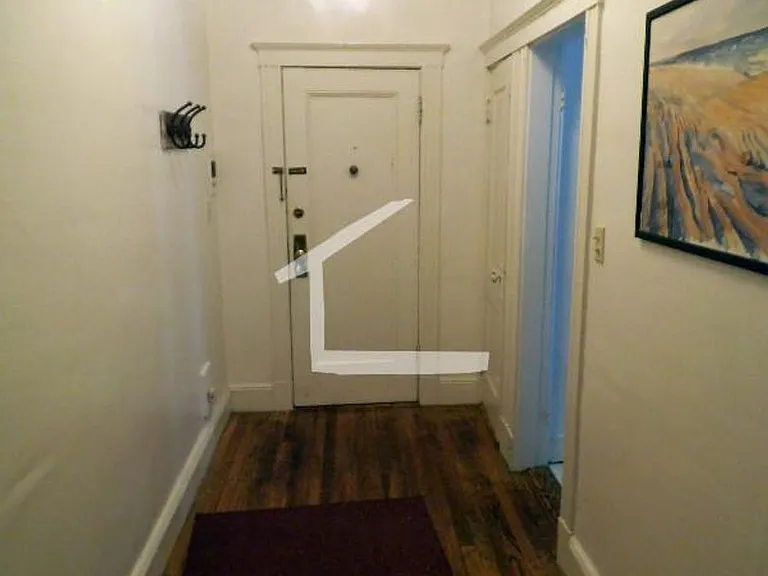 35 Mount Hood Rd #8 — Photo 8