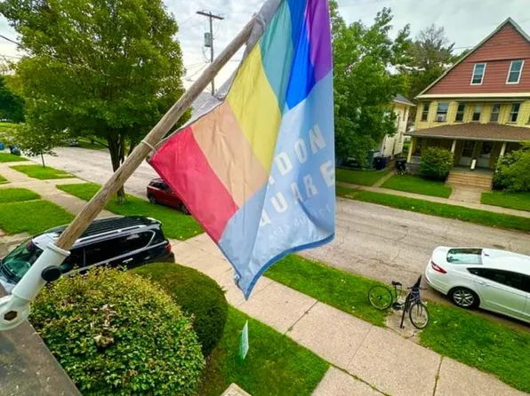 6804 W Clinton Ave APT 1, Cleveland, OH 44102