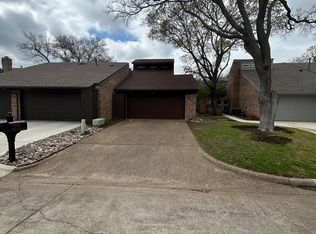 3425 Courtyard Cir, Farmers Branch, TX 75234
