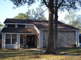 19531 Dianeshire Dr, Spring, TX 77388