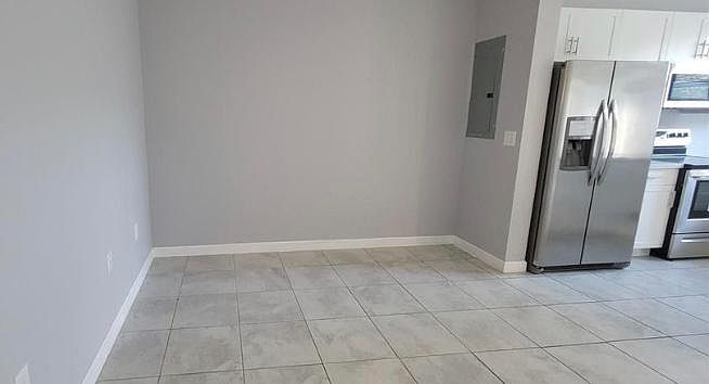 1st image of 386 NE 208th Ter #386