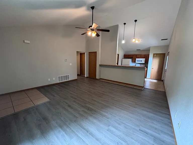 29 Boone Crossing Dr — Photo 3