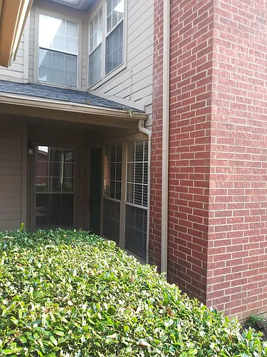 1413 Meadowood Village Dr Photo 1