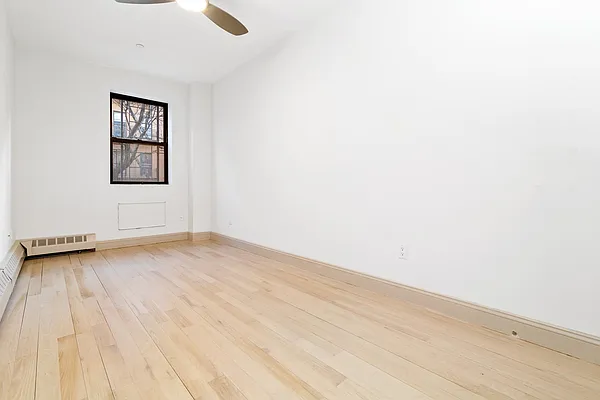 Rented by REAL New York | media 29