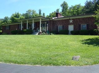 59 Cole Ln, Jackson, KY 41339