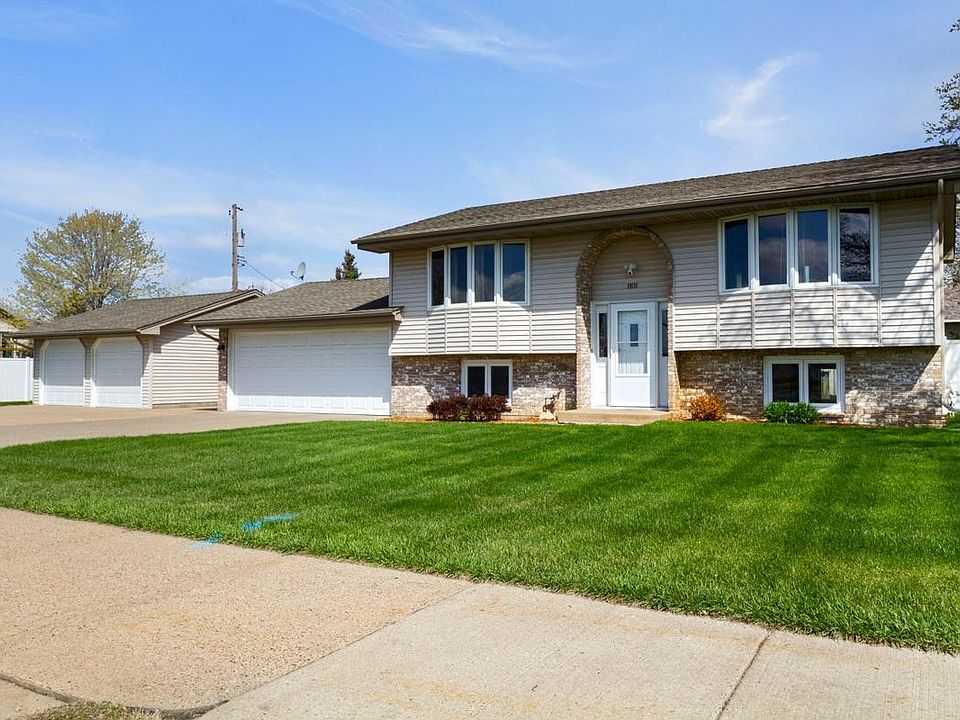 1101 81st Ave NE, Spring Lake Park, MN 55432 Zillow