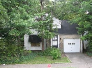 3671 Randolph Rd, Cleveland Heights, OH 44121