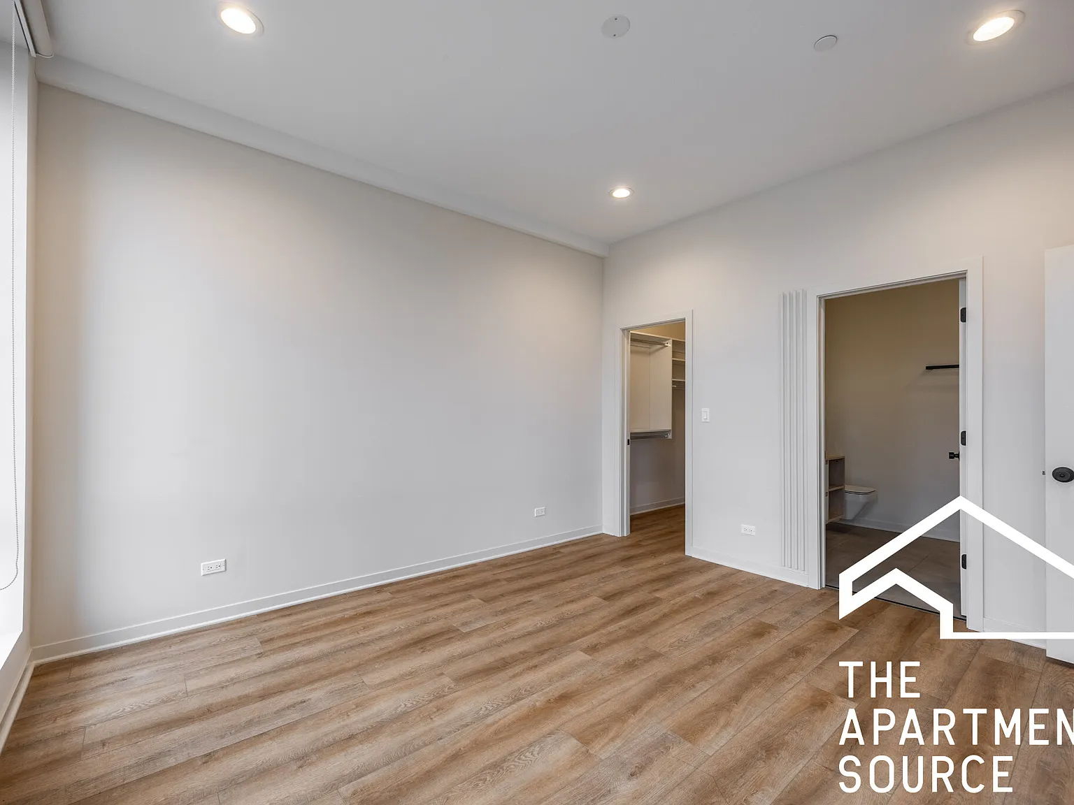 1 bed, 1.5 bath, 1150 sqft, $2,450 — Photo 4
