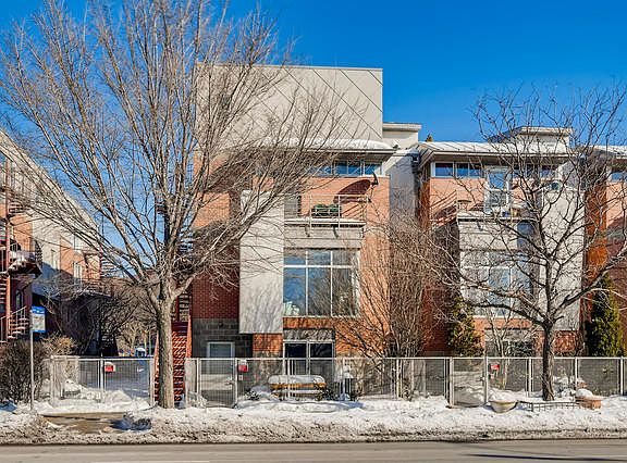 2nd image of 1931 S Clark St #1C
