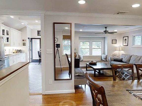 5th image of 1 Cardinal Ln