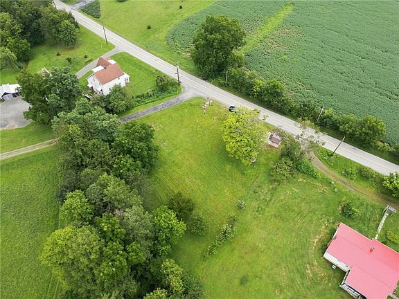 4th image of 4726 Tunnelton Rd