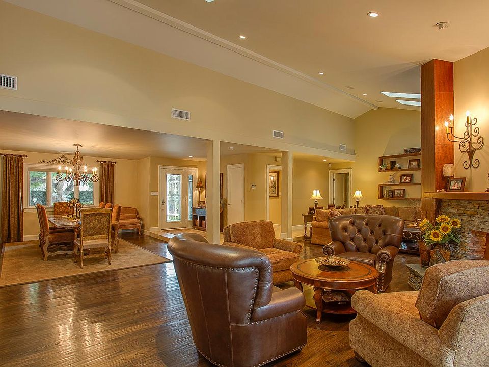 20927 Chatsworth St, Chatsworth, CA 91311 | Zillow