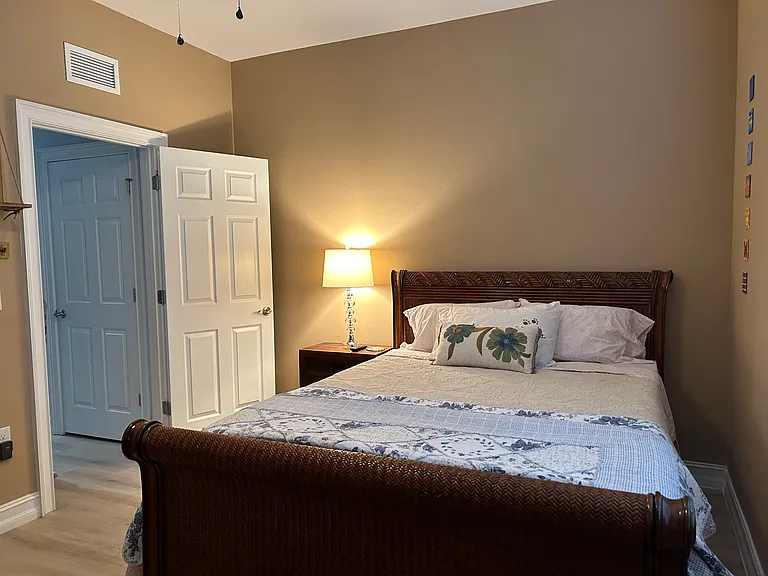 8602 Banyan Bay Blvd — Photo 12