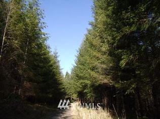 2 NE Thompson Cir, Yacolt, WA 98675