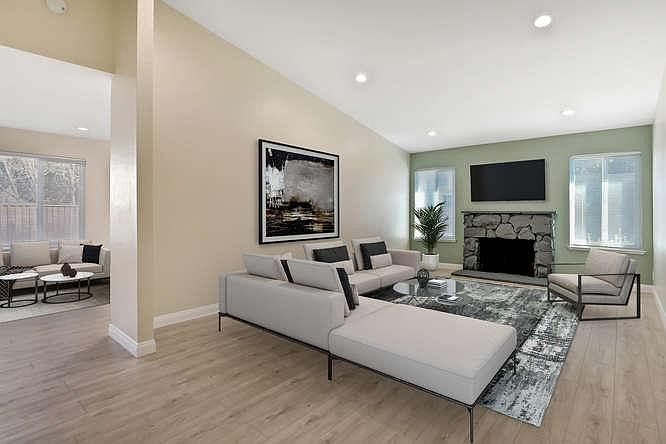 1st image of 5584 Dunsburry Ct