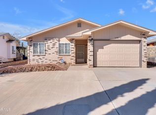 11977 Castle Woods Dr, El Paso, TX 79936