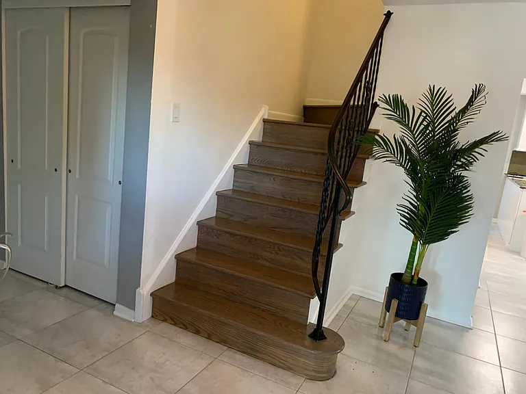 1613 Mayflower Ln — Photo 30