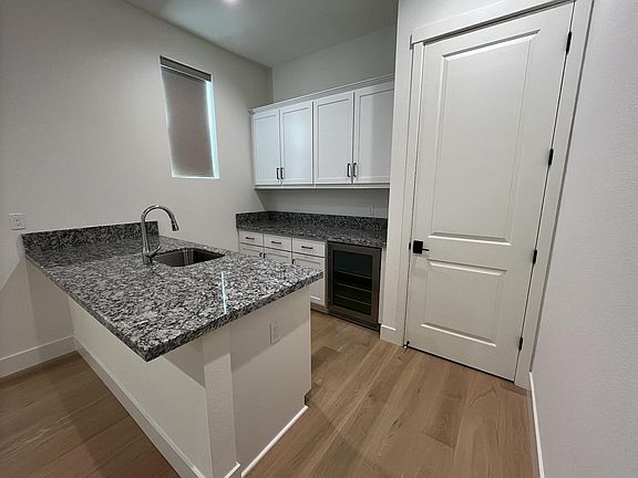 5th image of 15707 Delmonico Ct