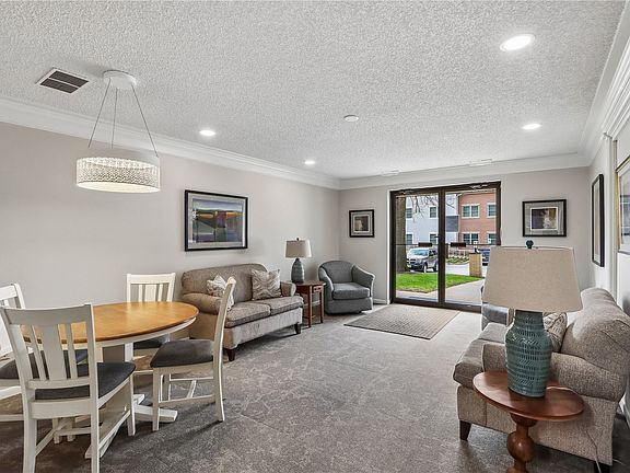 3rd image of 190 Cottage Grove Ave SE APT 224