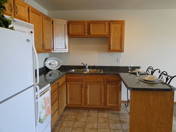 4th image of 22189 Highway Y St #T