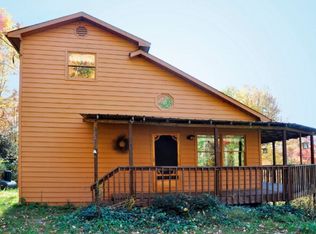 353 Gator Rdg, Topton, NC 28781