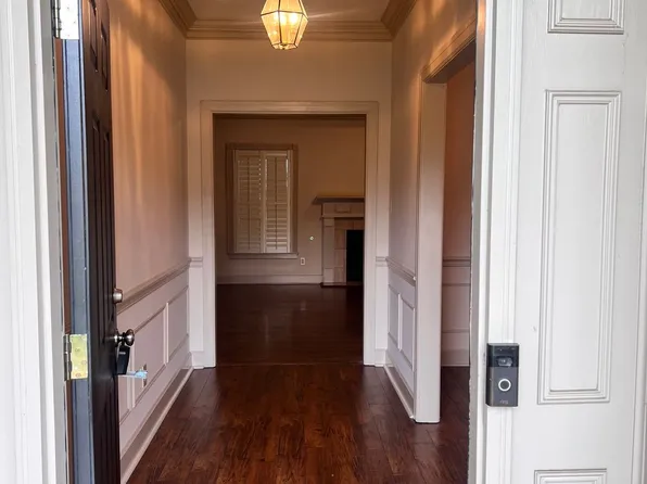 8706 Twelve Oaks Ln, Montgomery, AL 36116
