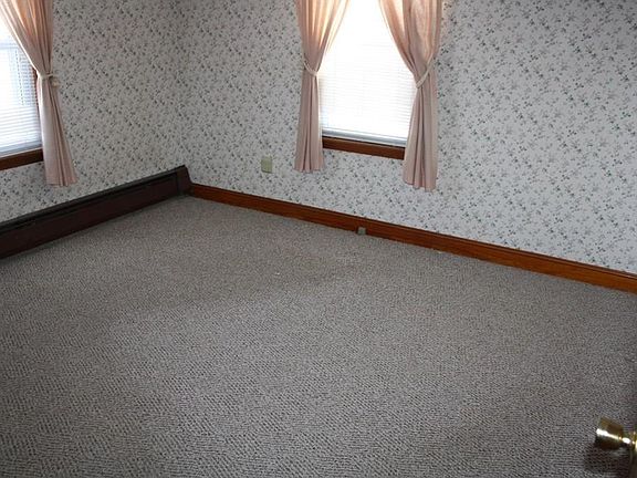5th image of 129 Campbell Dr