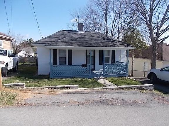 2nd image of 107 Stanley St