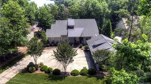 2nd image of 8988 Fair Oak Dr