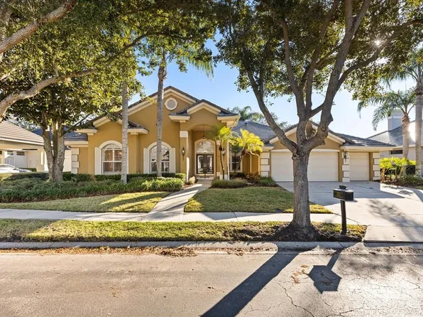 253 Promenade Cir, Heathrow, FL 32746