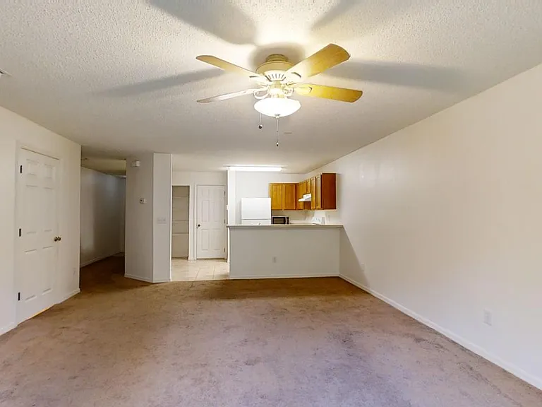 4121 Winding River Way — Photo 6