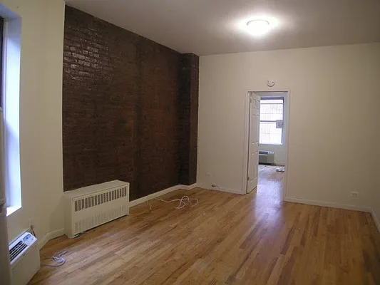 Rented by Vickers Realty | media 12