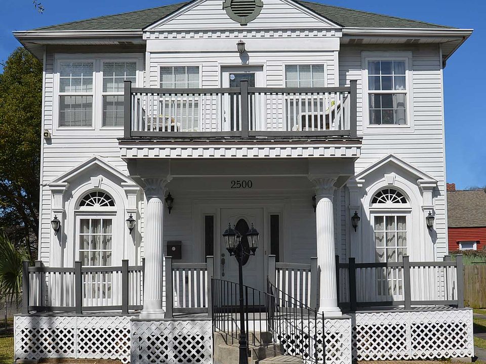 1st image of 2500 S Carrollton Ave