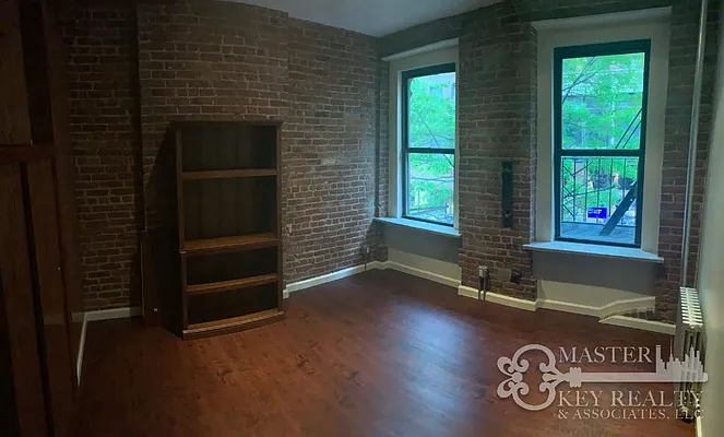 Rented by Master Key Realty And Associates LLC | media 17