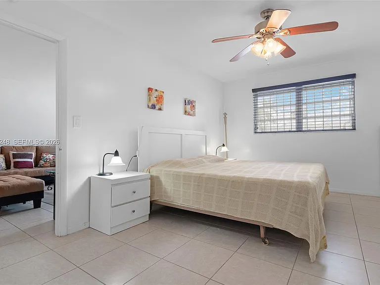 1740 Jefferson Ave #8 — Photo 12