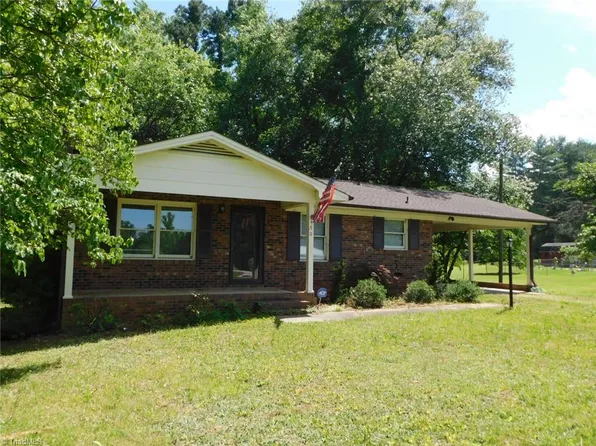 450 Holloway Church Rd, Lexington, NC 27292