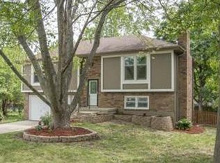 15911 W 153rd Trl, Olathe, KS 66062