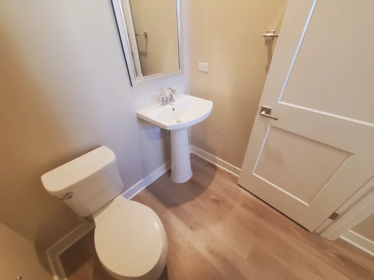 10816 Horizons Dr — Photo 31