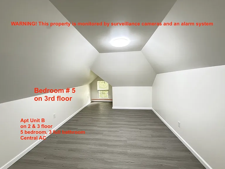 14 Chandler St #B — Photo 17