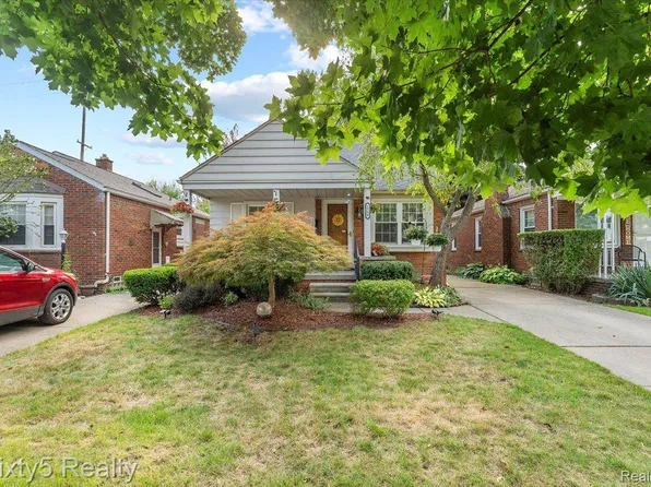 1758 12th St, Wyandotte, MI 48192