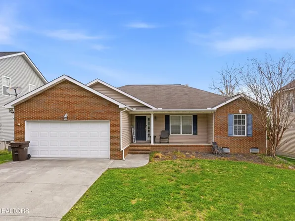 3330 Hunt Crest Rd, Knoxville, TN 37931