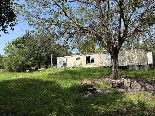 1724 Underwood Ter, Lorida, FL 33857
