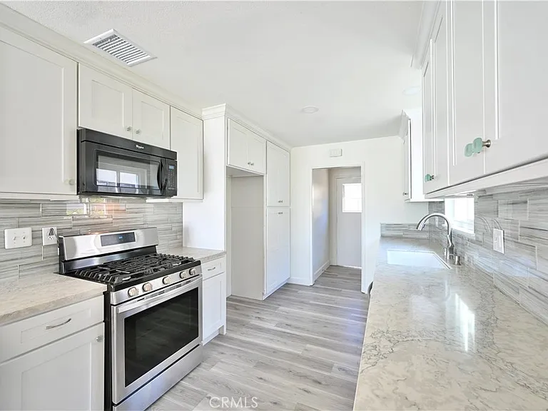 4191 Farquhar Ave — Photo 14