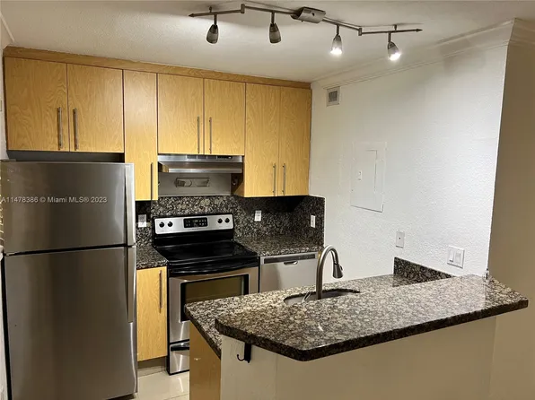811 NE 14th Pl APT 4, Fort Lauderdale, FL 33304
