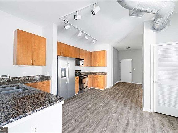 5th image of 5300 Peachtree Rd Unit 2309