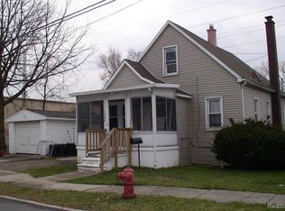 1300 E Bennette St, Ferndale, MI 48220