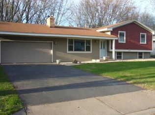 7132 Aberdeen Curv, Woodbury, MN 55125