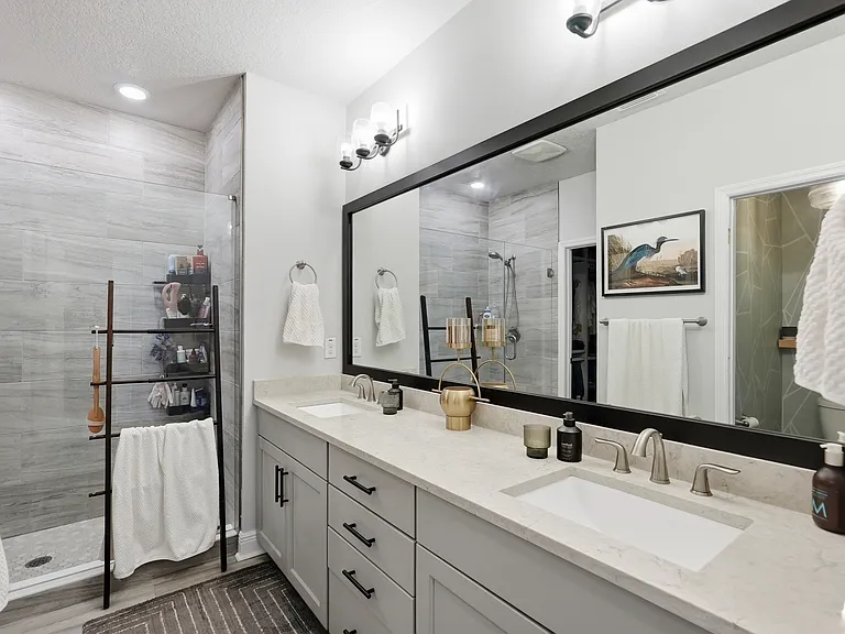 Primary bathroom with water closet (toilet room)