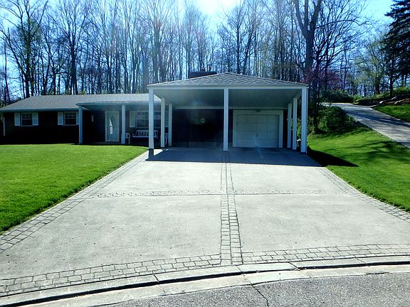3rd image of 525 Ivy Hill Cir