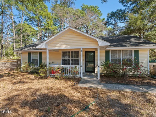 8 Robin Way, Beaufort, SC 29907